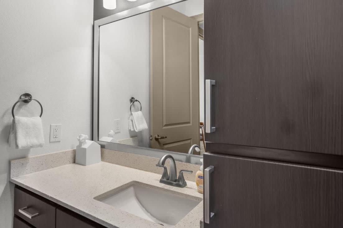 3Br Modern Cozysuites Town Lake Waterfront 2&3 Темпе Экстерьер фото